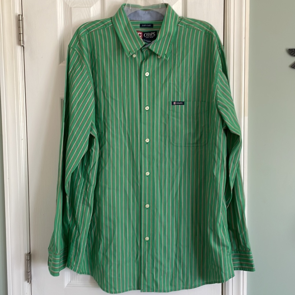 CHAPS Mens’ Pinstriped Green button down!